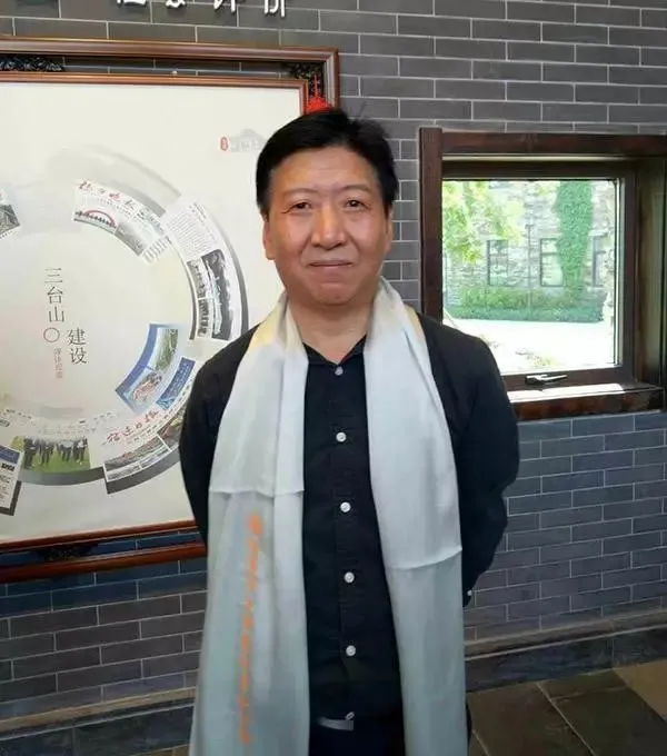 文章附图
